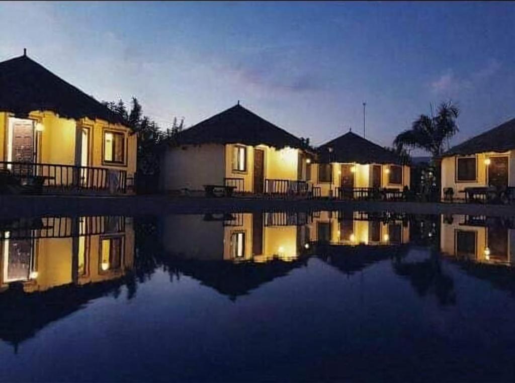 The Village Resort Kodāe Eksteriør bilde