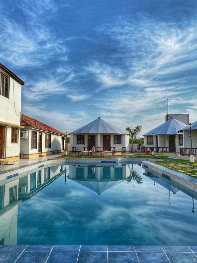 The Village Resort Kodāe Eksteriør bilde